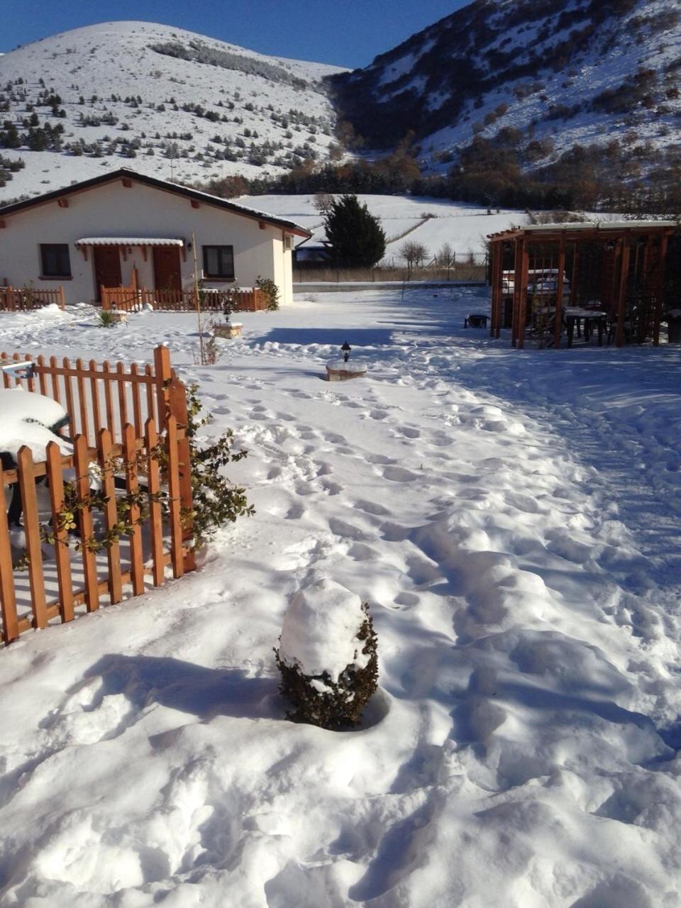 La Collina Di Peppino Bed & Breakfast Trasacco ห้อง รูปภาพ