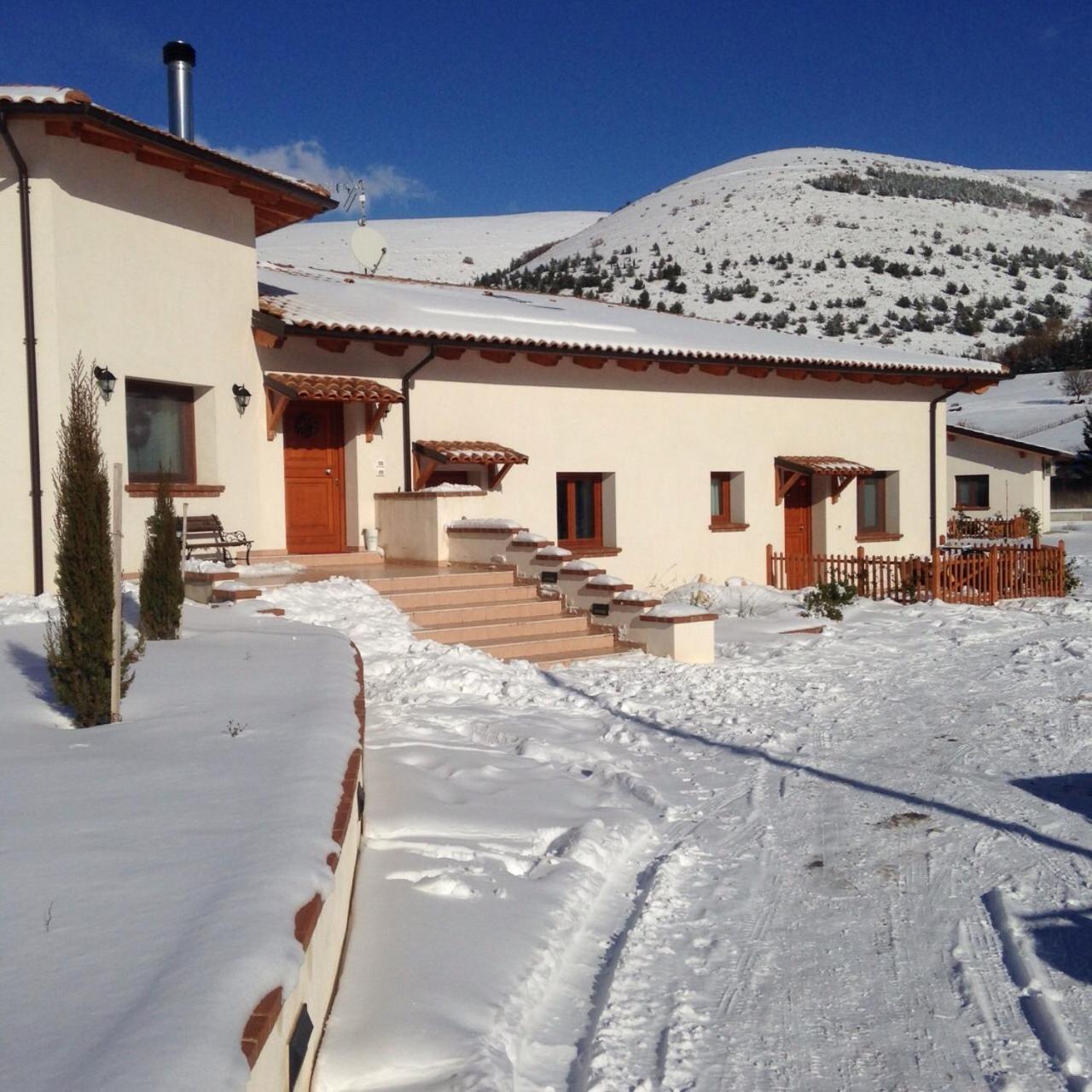 La Collina Di Peppino Bed & Breakfast Trasacco ห้อง รูปภาพ