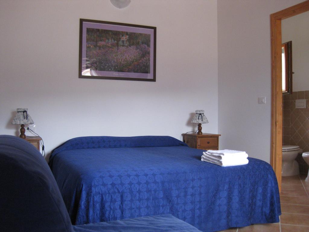 La Collina Di Peppino Bed & Breakfast Trasacco ภายนอก รูปภาพ