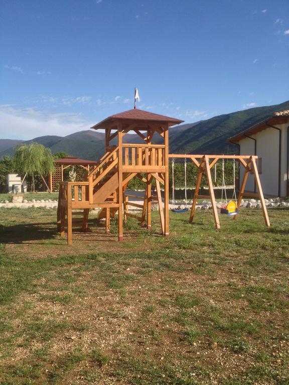 La Collina Di Peppino Bed & Breakfast Trasacco ภายนอก รูปภาพ